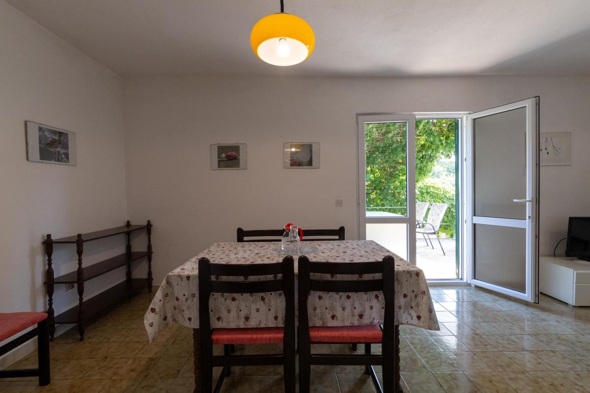 Apartments By The Sea Mudri Dolac, Hvar - 582 Vrboska Room photo